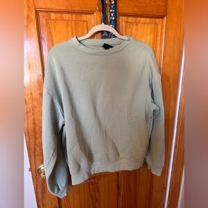 Mens H&M Size Medium Green CrewNeck Sweater